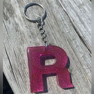 Resin Letter “R” Keychain